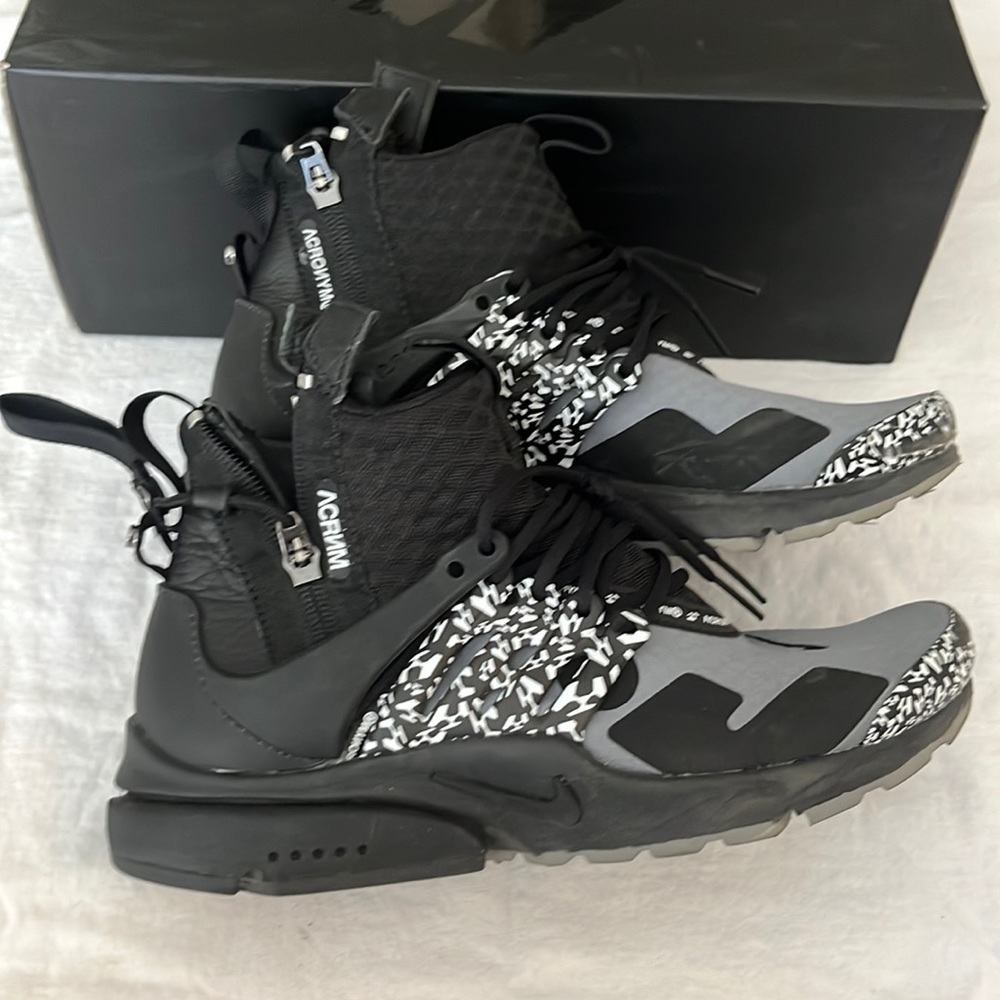 Nike Air Presto Mid